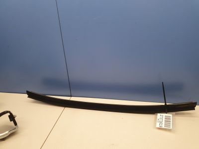 Накладка стекла задней левой двери для Maserati Levante 2016-