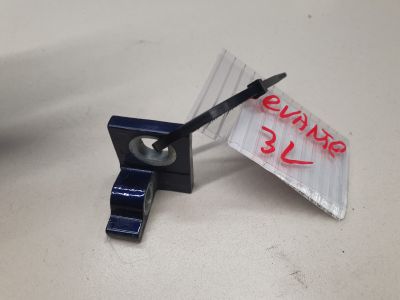 Петля двери задней левой нижняя для Maserati Levante 2016-