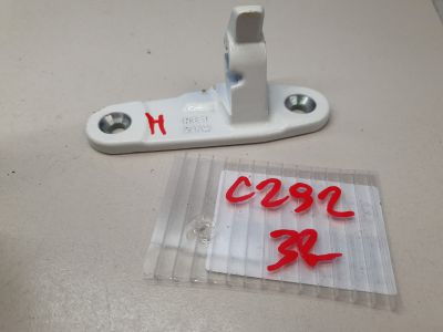 Петля двери задней левой нижняя для Mercedes GLE-klasse C292 Coupe 2015-2019