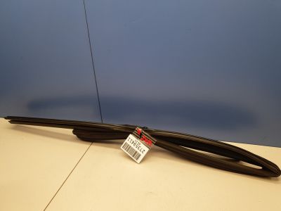 Уплотнитель стекла двери задний левый для Jeep Grand Cherokee WK2 2010-