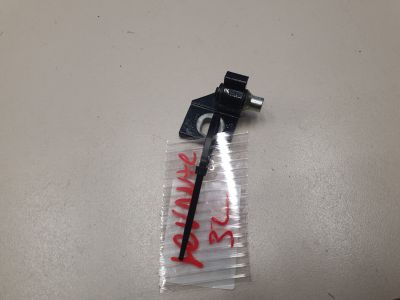 Петля двери задней левой верхняя для Maserati Levante 2016-