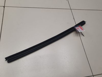 Накладка стекла задней левой двери для Maserati Levante 2016-