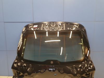 Стекло двери багажника для Maserati Levante 2016-