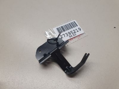 Кронштейн двери багажника для Maserati Levante 2016-