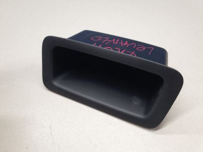 Ручка обшивки двери багажника для Maserati Levante 2016-