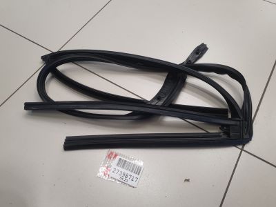 Уплотнитель стекла двери задний правый для BMW 7 G11 G12 2015-