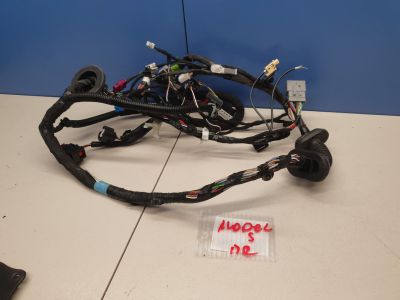 Жгут проводов передней правой двери для Tesla Model S 2012-