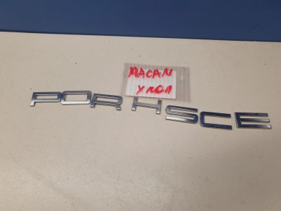 Эмблема двери багажника для Porsche Macan 2013-