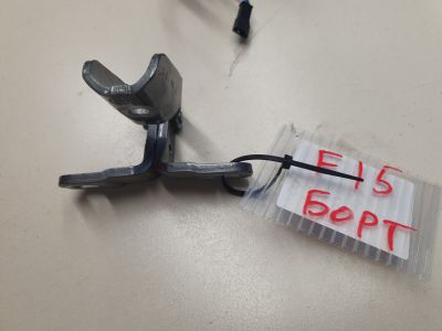 Петля двери багажника нижняя для BMW X5 M F85 2014-