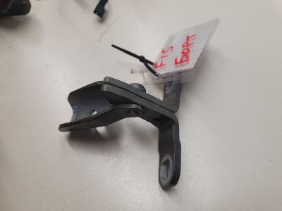 Петля двери багажника нижняя для BMW X5 M F85 2014-