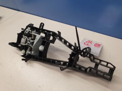 Кронштейн ручки двери передней правой для BMW 3 F30 2011-2018