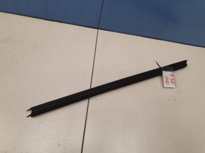 Накладка стекла передней правой двери для BMW 3 F30 2011-2018