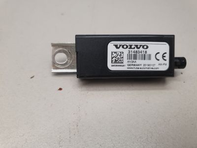 Антенный усилитель для Volvo XC40 2017-