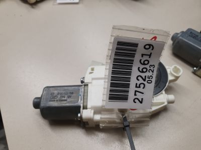 Моторчик стеклоподъёмника передний левый для Mercedes GLE-klasse C292 Coupe 2015-2019