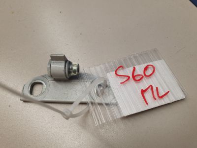 Петля двери передней левой верхняя для Volvo S60 2010-2018