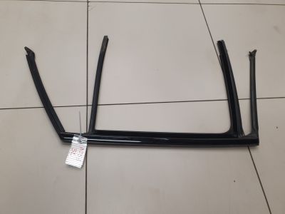 Уплотнитель стекла двери задний левый для Mercedes GLC-klasse X253 2015-