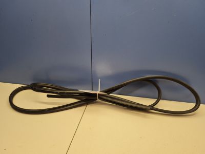 Уплотнитель люка для Volkswagen Touareg 2010-2018