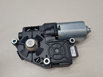 Моторчик люка для BMW 5 F10 2009-2017