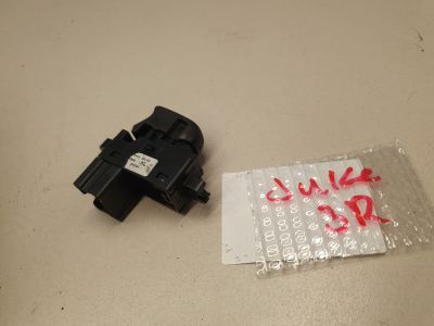 Кнопка стеклоподъемника для Nissan Juke 2010-2019