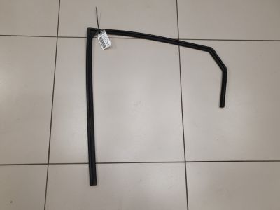 Уплотнитель стекла двери задний левый для Hyundai ix35 Tucson LM 2010-2015