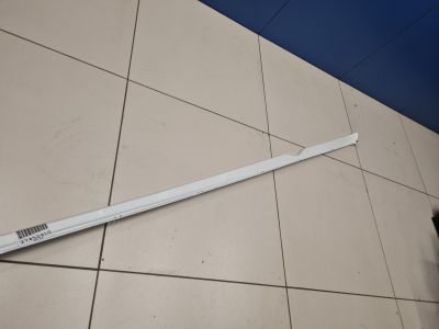 Молдинг накладки порога правый для Tesla Model S 2012-