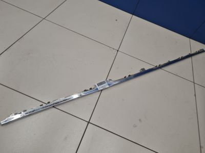 Молдинг накладки порога правый для Tesla Model S 2012-