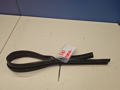 Уплотнитель стекла люка для BMW 5 F10 2009-2017