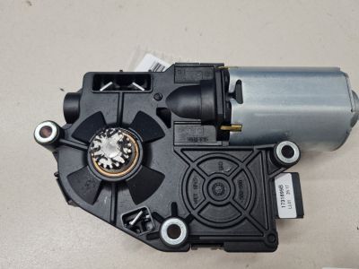 Моторчик люка для BMW 5 G30 F90 2016-