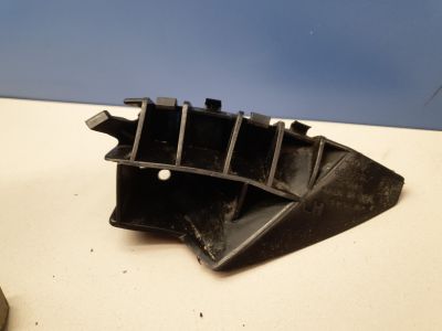 Кронштейн крепления крыла левый для Tesla Model S 2012-