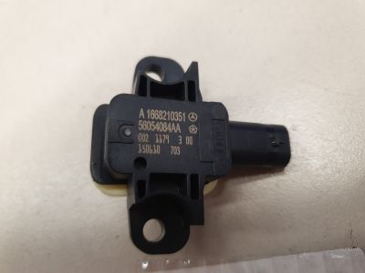 Датчик Airbag для Mercedes B-klasse W246 2011-2018