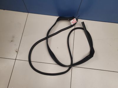 Уплотнитель двери задней правой для Infiniti EX QX50 J50 2008-2017