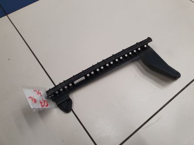 Направляющая стекла задней левой двери для Audi Q7 4L 2005-2015