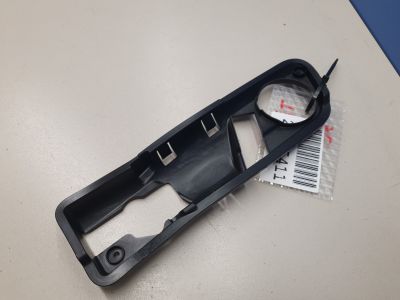 Кронштейн ручки левой внутренней для Volkswagen Tiguan 2007-2016