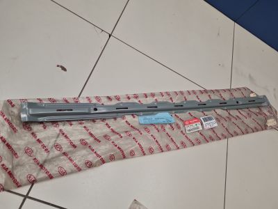 Средняя поперечина крыши для KIA Cerato 2009-2013