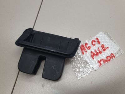 Кожух замка багажника для Audi A6 S6 C7 2011-2018