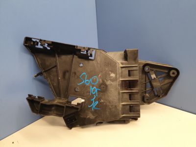 Кронштейн замка двери задний правой для Volvo S60 2010-2018