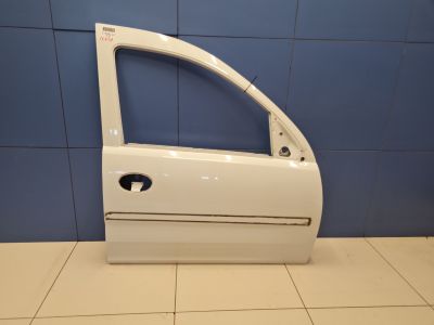 Дверь правая передняя для Opel Corsa C 2000-2006