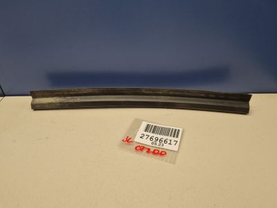 Уплотнитель двери задней левой для Lexus CT 200H 2010-2018