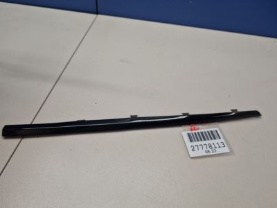 Молдинг рамки задней левой двери для Land Rover Range Rover Velar 2017-