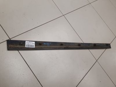 Молдинг двери левый передний для Tesla Model X 2015-