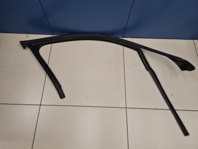 Уплотнитель стекла передней правой двери для Audi A6 S6 C7 2011-2018