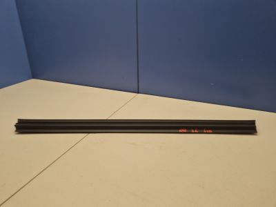 Накладка стекла задней левой двери для Nissan Qashqai J10 2006-2014