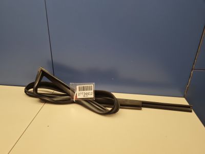 Уплотнитель стекла передней правой двери для KIA Optima 2016-2020