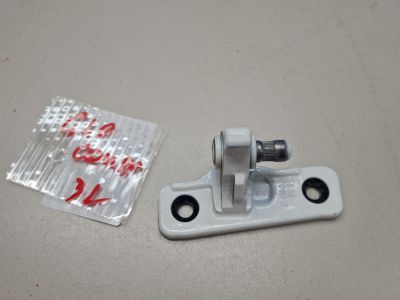 Петля двери задней левой верхняя для Mercedes GLC-klasse C253 Coupe 2016-