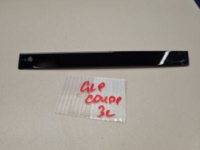 Направляющая стекла задней левой двери для Mercedes GLC-klasse C253 Coupe 2016-