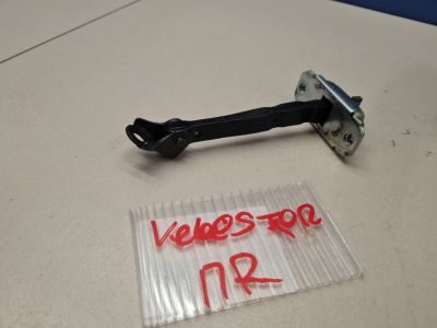 Ограничитель двери передней для Hyundai Veloster 2015-