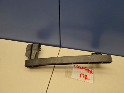 Направляющая стекла передней правой двери для Hyundai Veloster 2015-