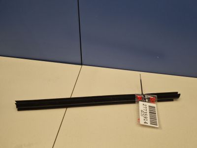 Накладка стекла задней правой двери для BMW X1 E84 2009-2015