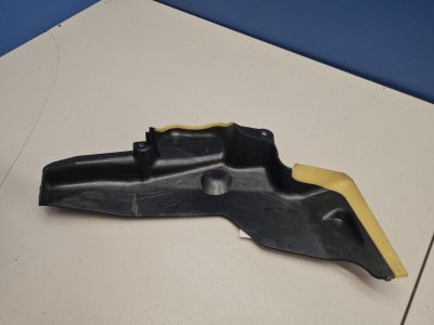 Защитный кожух замка передней правой двери для Mercedes E-klasse W212 2009-2016