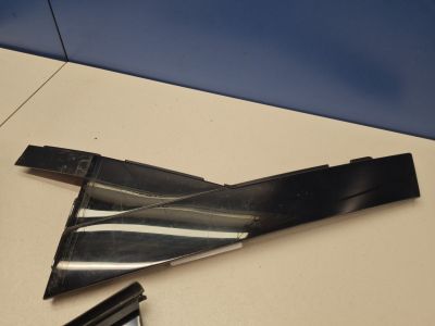 Накладка рамки двери задняя левая для Volvo V90 Cross Country 2017-